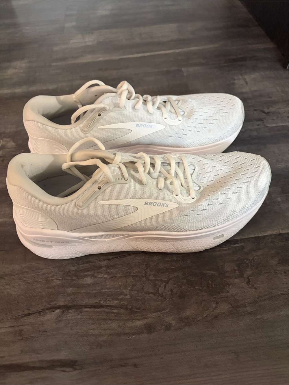 Brooks Ghost Max